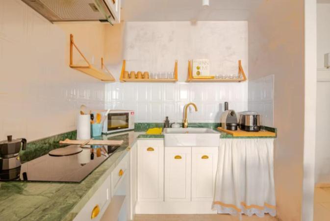 Serva La Bari Studio Sevilla Bagian luar foto